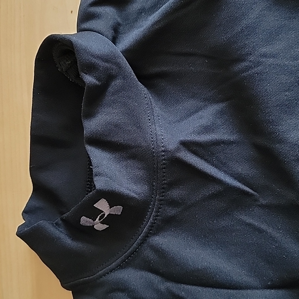 Women's Under Armour heatgear long sleeve top - Picture 2 of 4